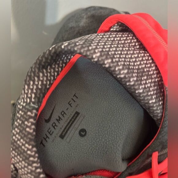 Nike ThermaFit Womens Large Colorful Hoodie - Picture 5 of 7